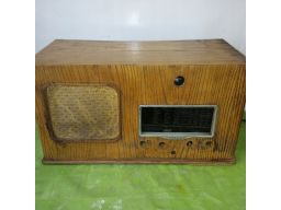 Bardzo stare radio imperial 89431