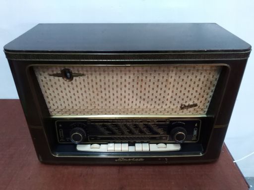 Radio - musica 4r217 -graetz - nr 6834 - | 1955/56