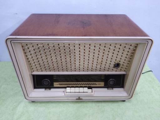 Radio c50 siemens - nr 549579 - | 1955/57 rok - gra