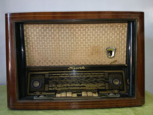 Radio - juwel chliti - 1956 rok - nr 415551