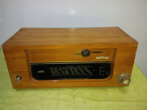 Radio aeg super 7-41 uw -nr 631303 - | 1960-65