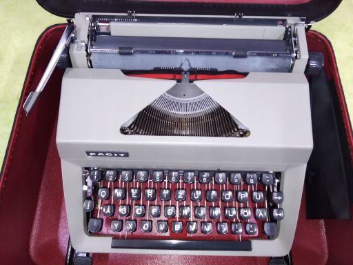 Maszyna do pisania facit sweden- nr 563513