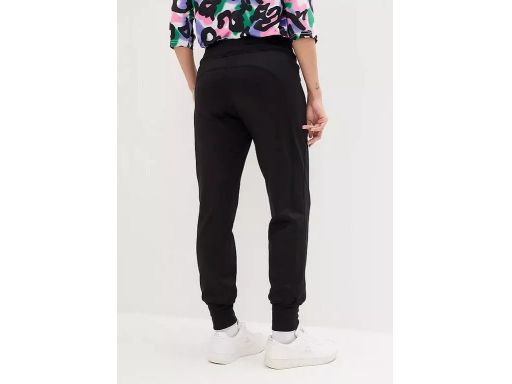 B.P.C elastyczne spodnie sportowe damskie czarne ocieplane 40/42.